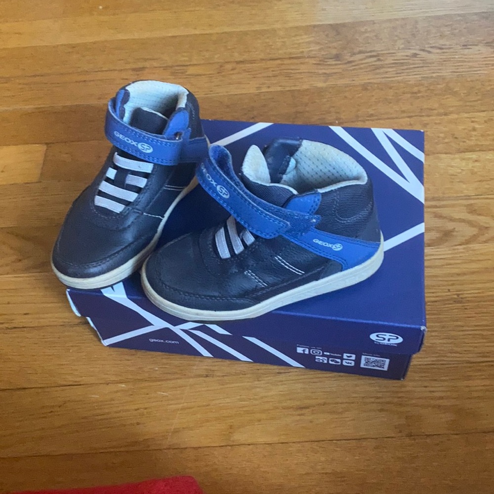 Geox sneakers